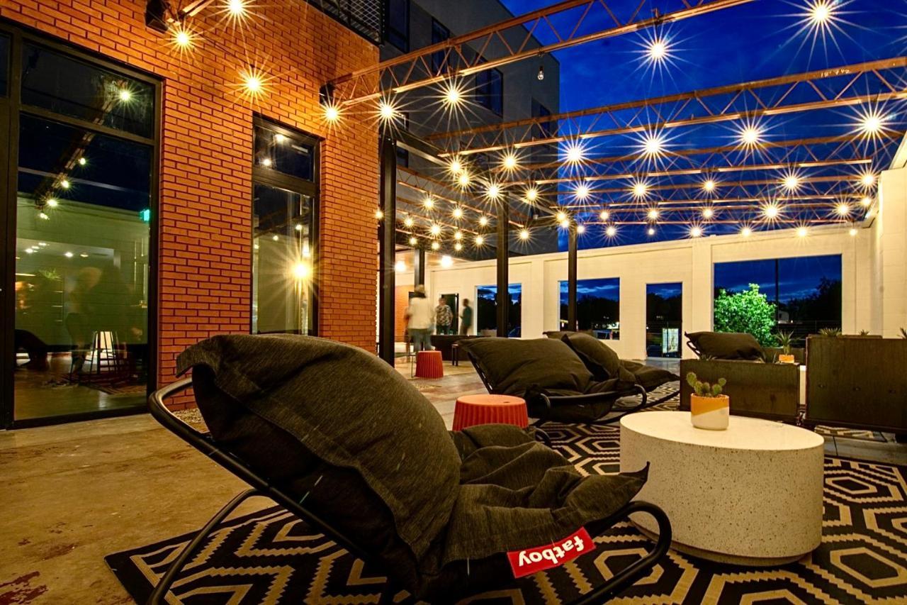 Hotel Dryce Fort Worth Buitenkant foto