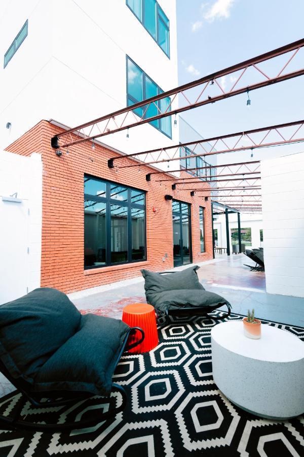 Hotel Dryce Fort Worth Buitenkant foto